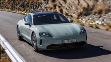 Porsche Taycan Plus